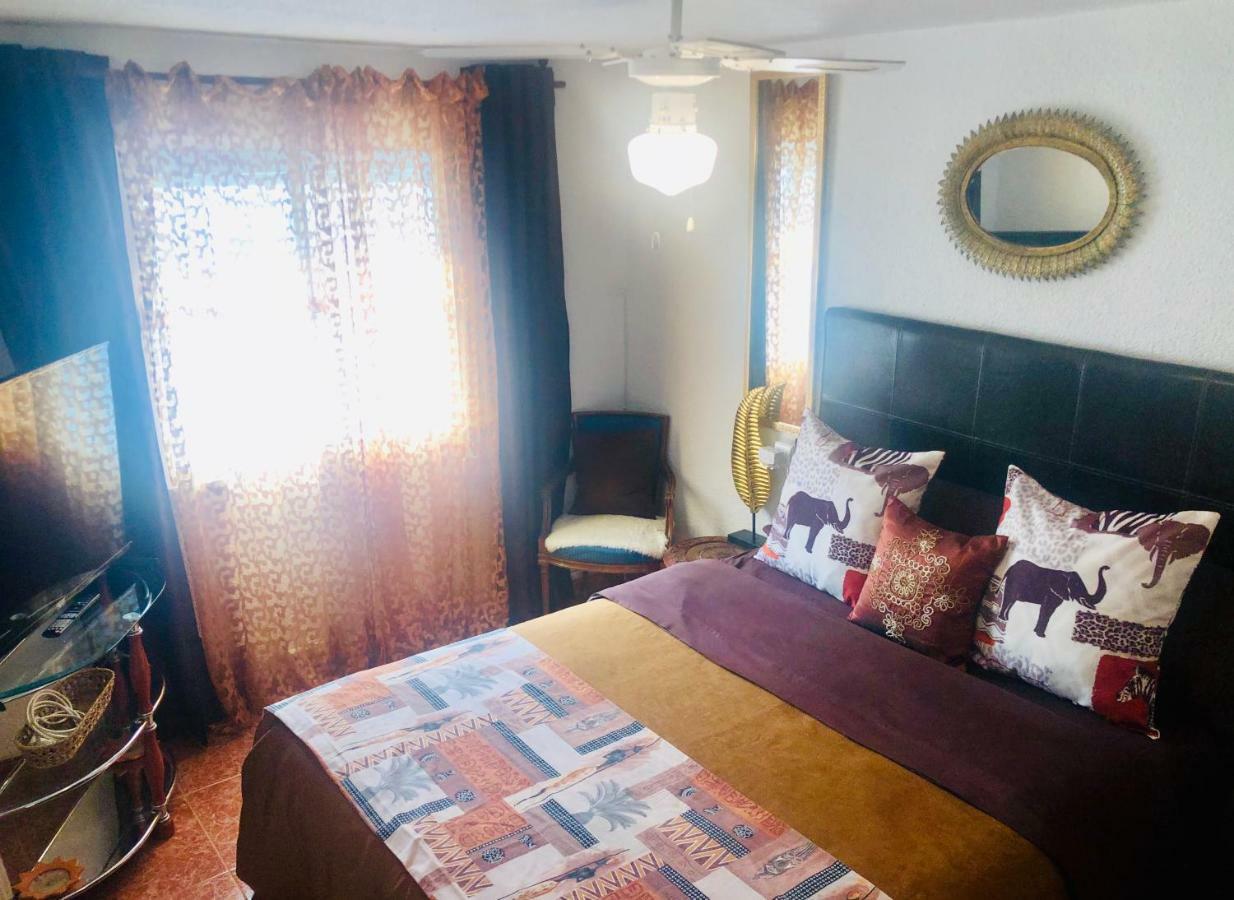 Gran Casa Con Terraza A 3 Min Playa Con Wifi - Rodeada De Servicios Roquetas de Mar Extérieur photo