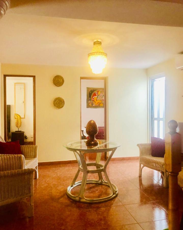 Gran Casa Con Terraza A 3 Min Playa Con Wifi - Rodeada De Servicios Roquetas de Mar Extérieur photo